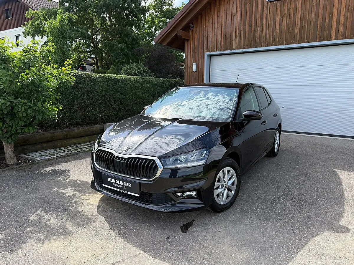 Skoda Fabia 2022 photo 2