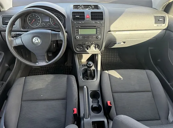 Volkswagen Golf V 2006 photo 3