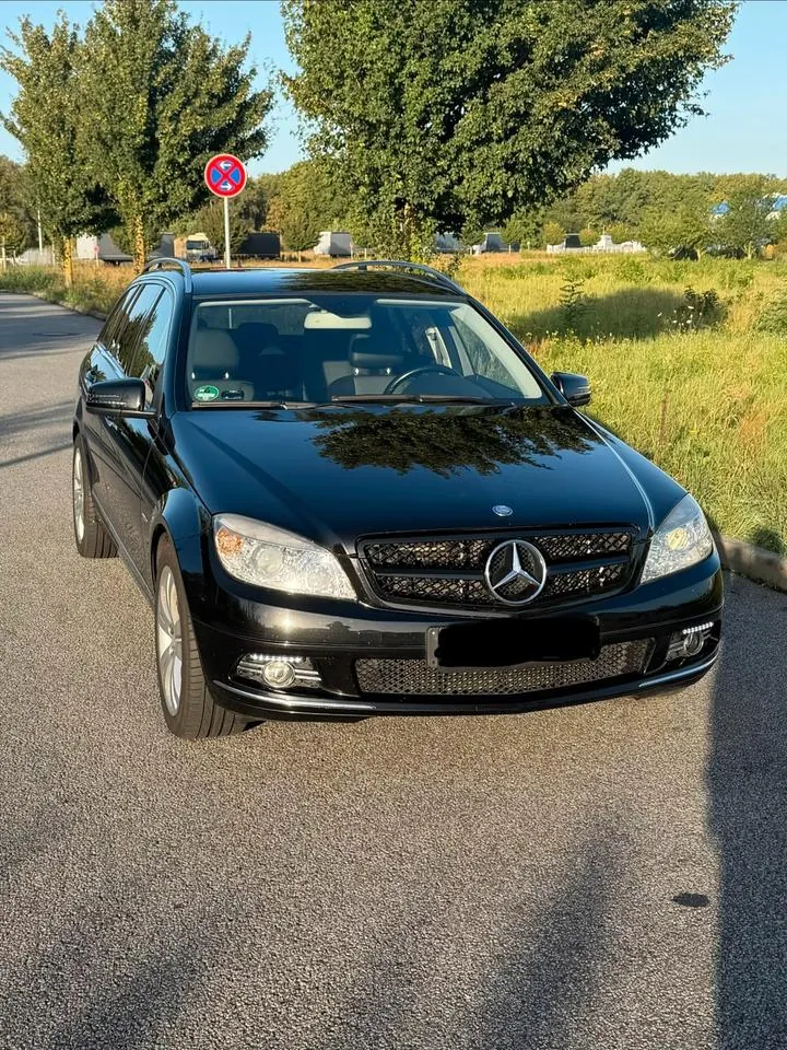 Mercedes-Benz C180