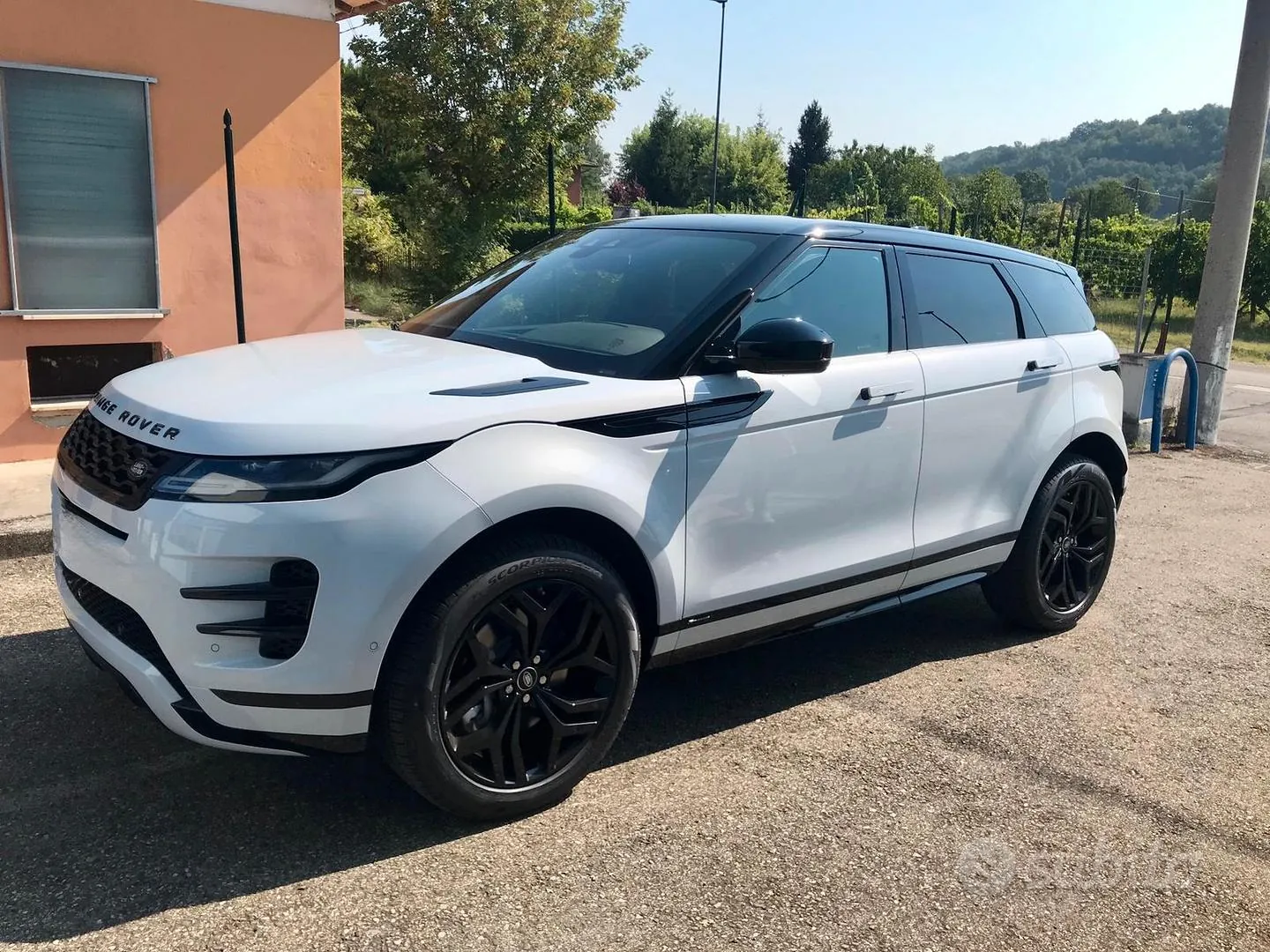 Land Rover Range Rover Evoque 2020 photo 4