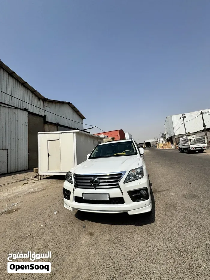 Lexus Lx 570 2013 photo 3
