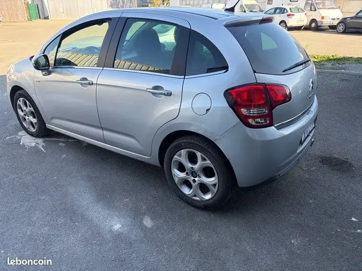 Citroen C3 2011 photo 4