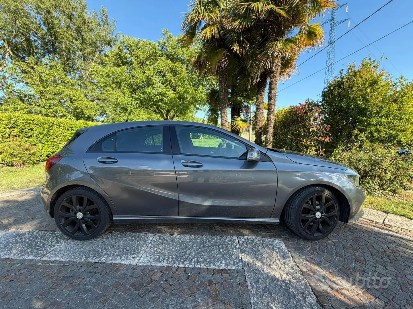 Mercedes-Benz A160D 2016 photo 4
