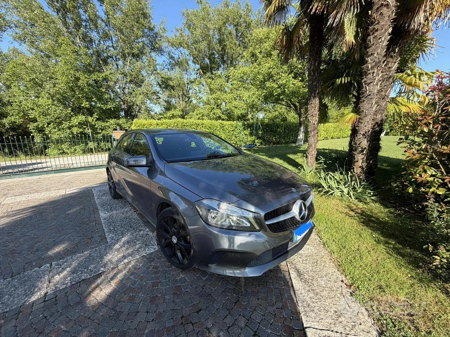 Mercedes-Benz A160D 2016 photo 5
