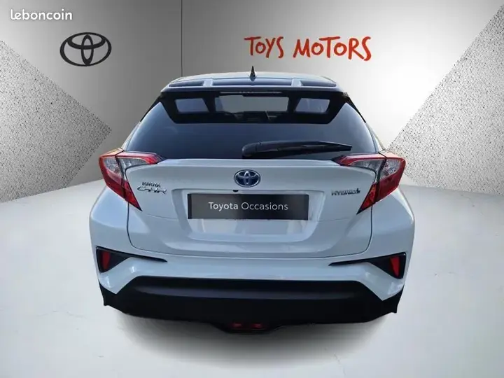 Toyota C-Hr 2019 photo 4