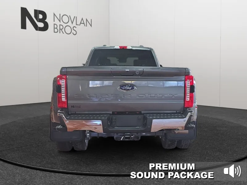Ford F-450 2026 photo 3