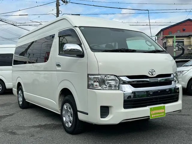 Toyota Hiace 2018 photo 3