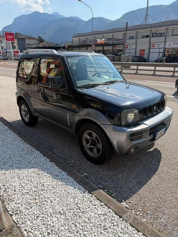 Suzuki Jimny 2006 photo 2