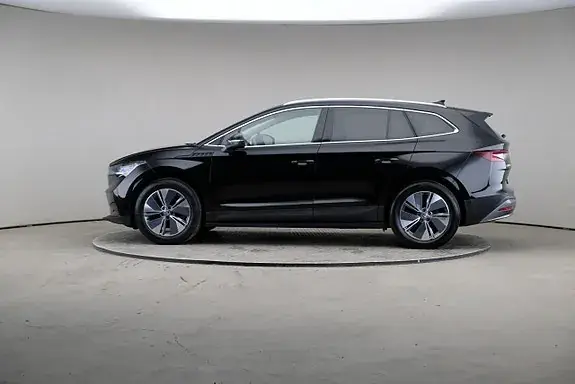 Skoda Enyaq 2023 photo 4