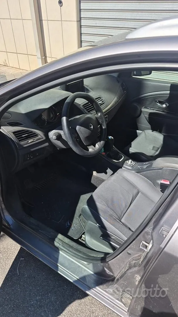 Renault Megane 2013 photo 3