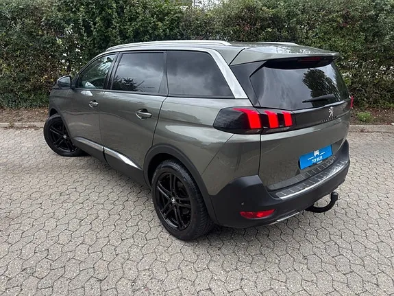 Peugeot 5008 2018 photo 3