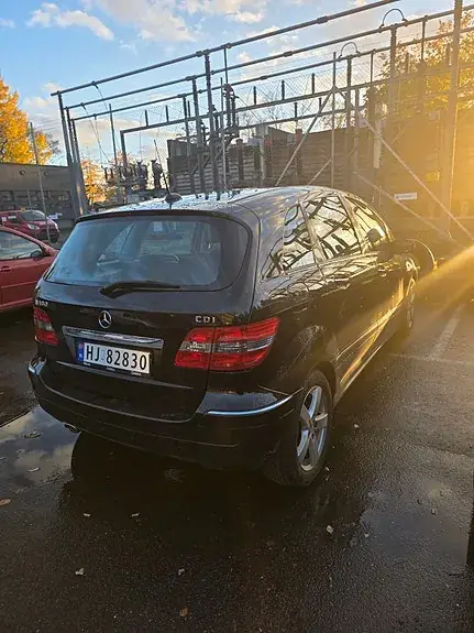 Mercedes-Benz B 180 D 2008 photo 4
