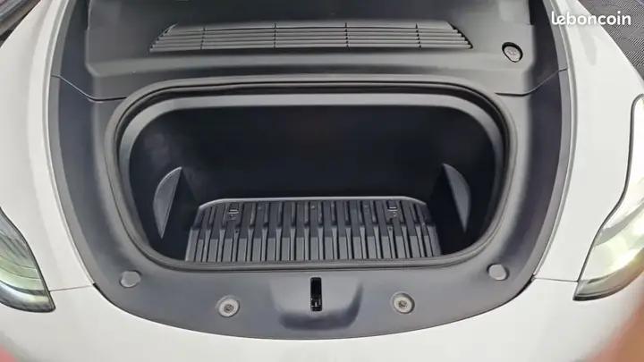 Tesla Model Y 2022 photo 5