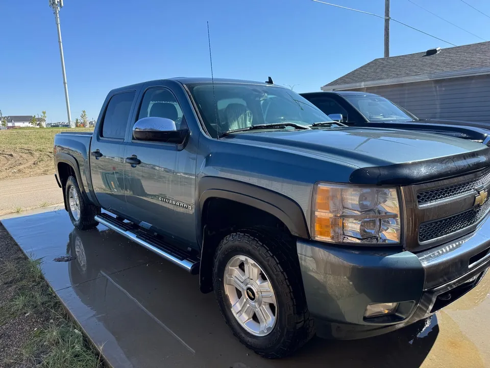 Chevrolet Silverado 2009 photo 3
