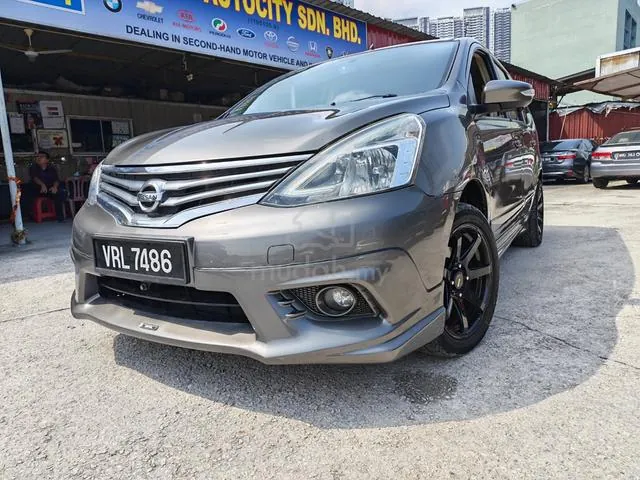 Nissan Grand Livina
