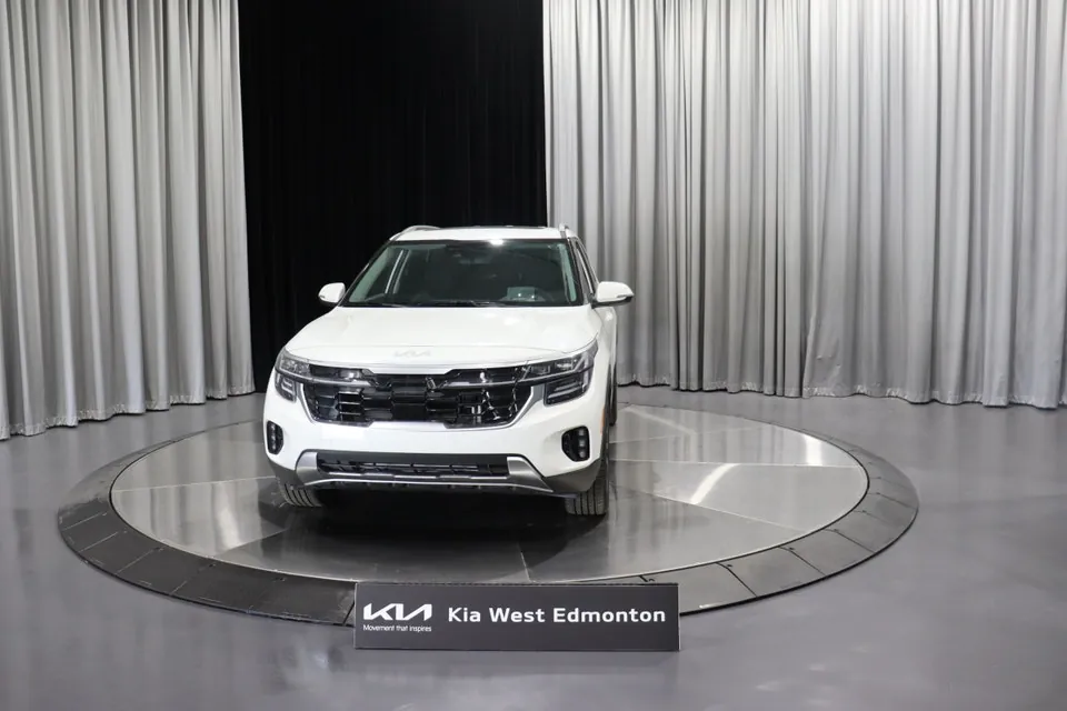 Kia Seltos 2026 photo 2