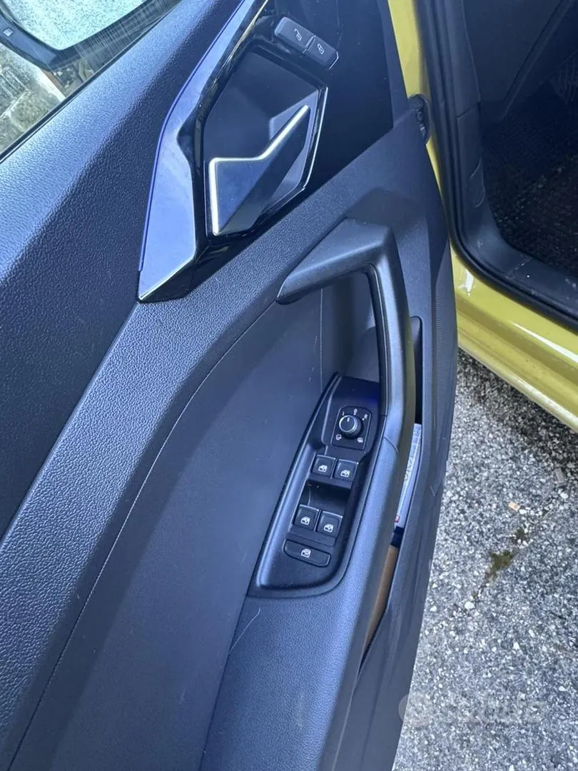 Audi A1 2023 photo 2