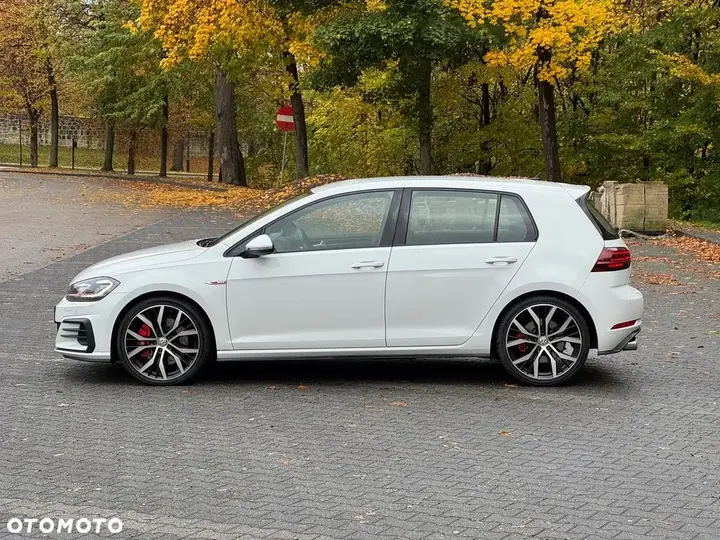 Volkswagen Golf 2018 photo 5