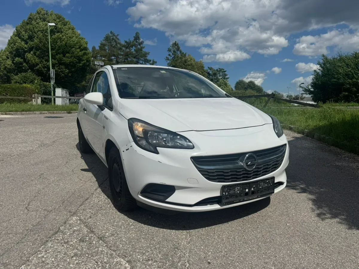 Opel Corsa 2015 photo 2