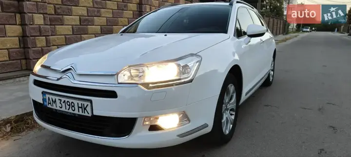 Citroen C5 2014 photo 4