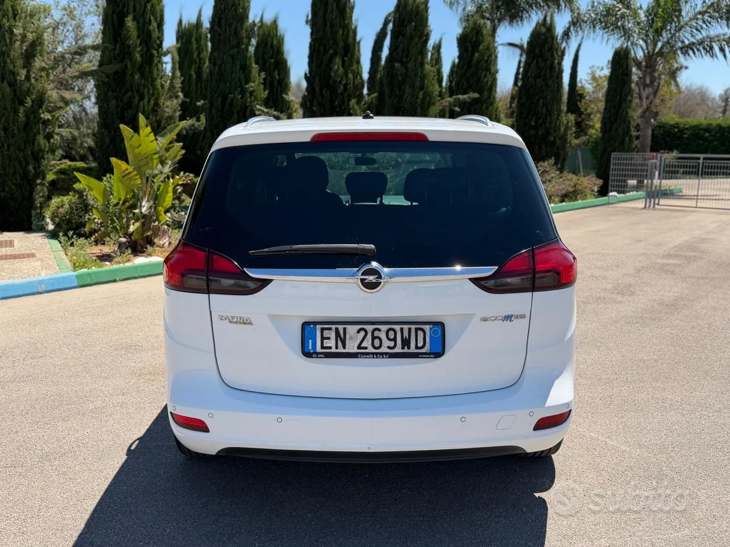 Opel Zafira Tourer 2012 photo 4