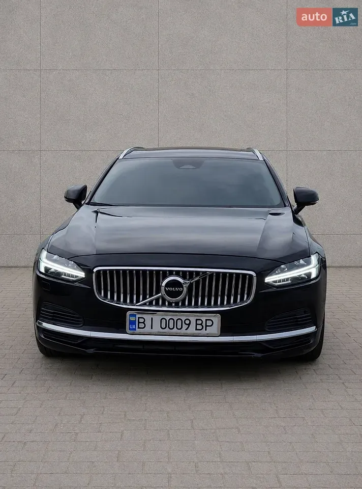Volvo V90 2022 photo 4