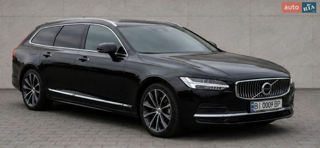 Volvo V90