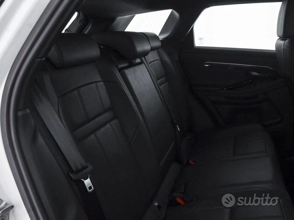 Land Rover Range Rover Evoque 2022 photo 5
