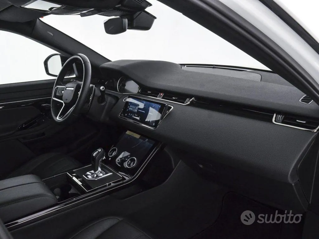 Land Rover Range Rover Evoque 2022 photo 3