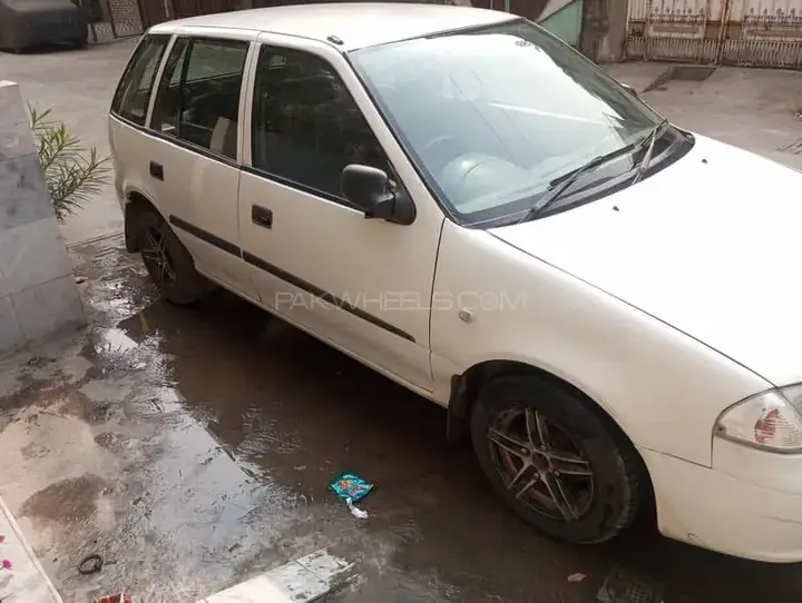 Suzuki Cultus