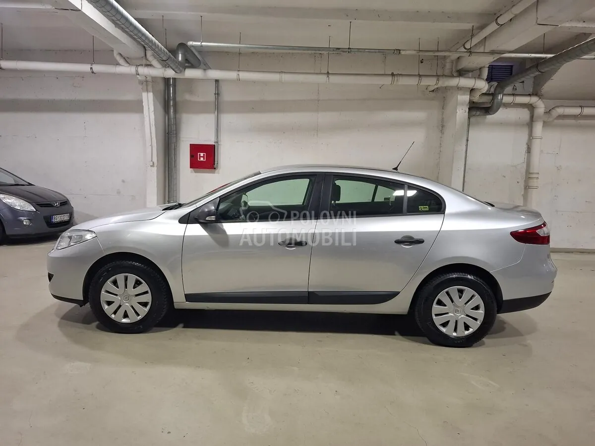Renault Fluence 2012 photo 2