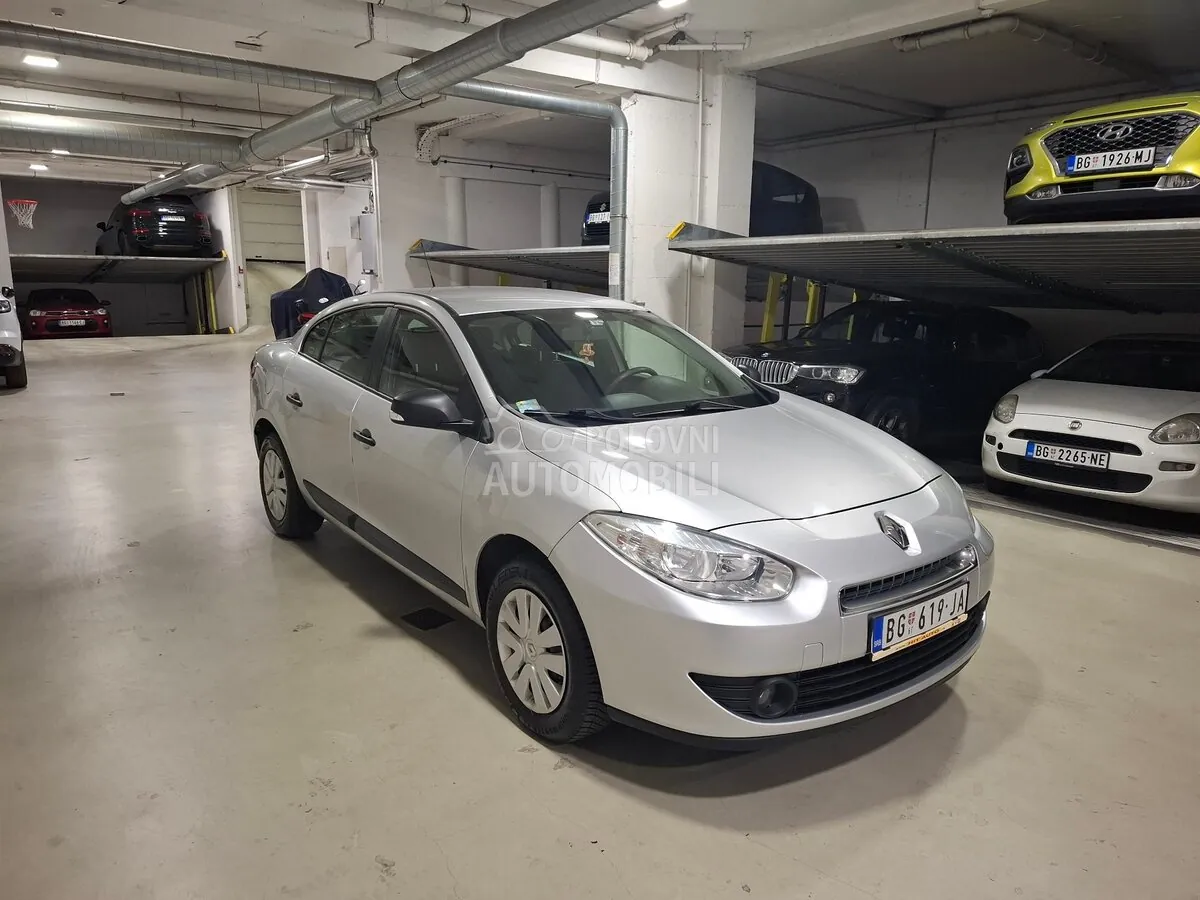 Renault Fluence 2012 photo 5
