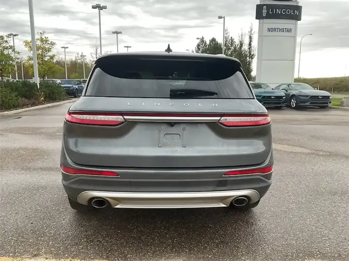 Lincoln Corsair 2023 photo 4