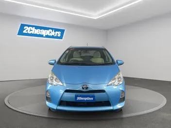 Toyota Aqua 2012 photo 3