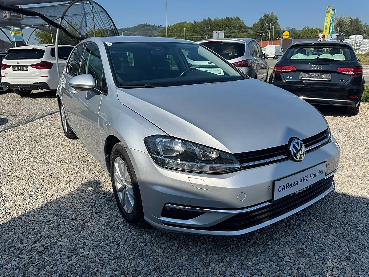 Volkswagen Golf 2019 photo 2