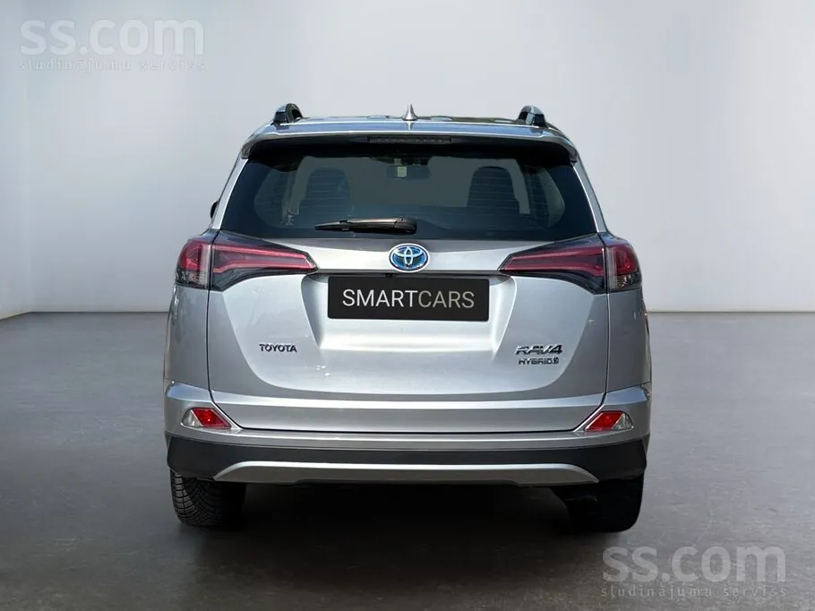 Toyota Rav4 2018 photo 4