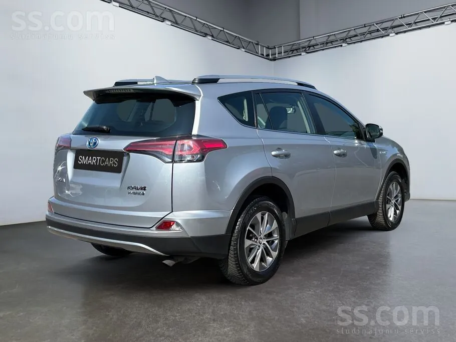 Toyota Rav4 2018 photo 5