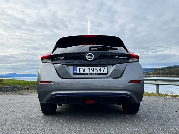 Nissan Leaf 2018 photo 4