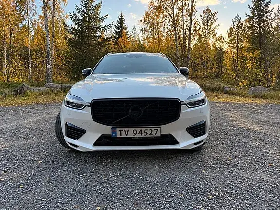 Volvo Xc60 2019 photo 2