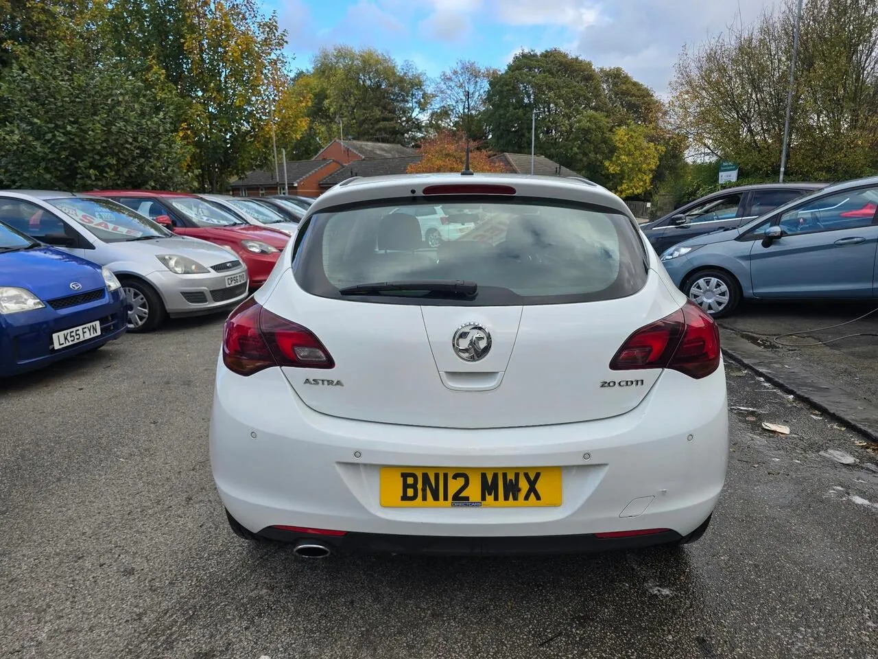 Vauxhall Astra 2012 photo 4