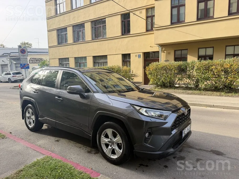 Toyota Rav4 2019 photo 4