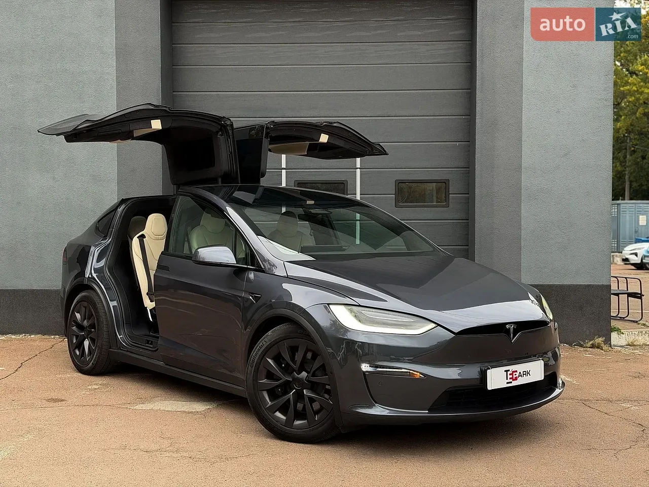 Tesla Model X