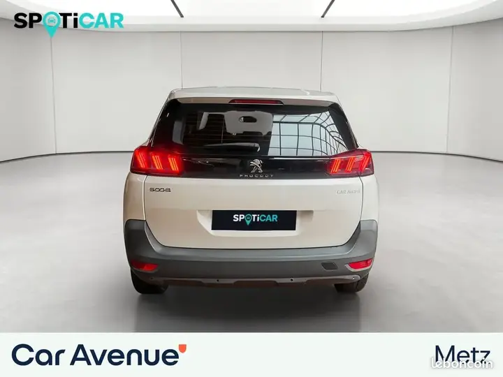 Peugeot 5008 2020 photo 4
