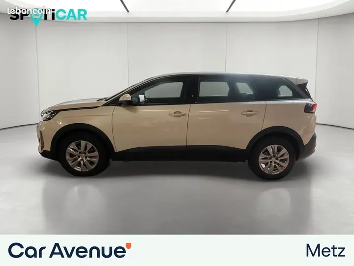 Peugeot 5008 2020 photo 2