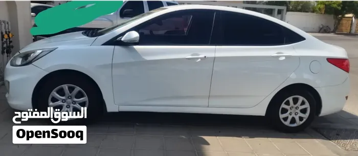 Hyundai Accent 2014 photo 4