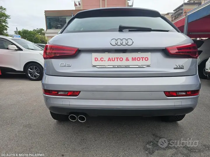 Audi Q3 2015 photo 4