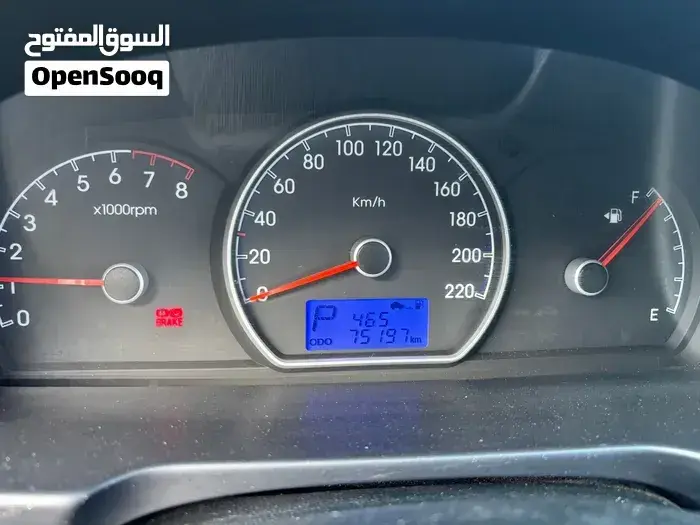 Hyundai Avante 2009 photo 2