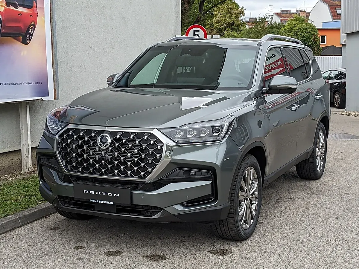 KG Mobility Rexton 2026 photo 2