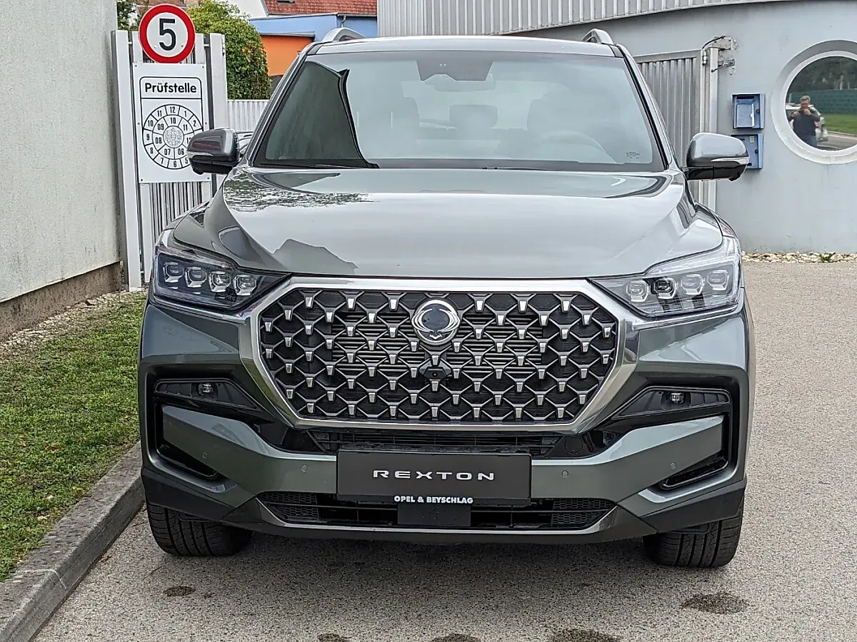 KG Mobility Rexton 2026 photo 3