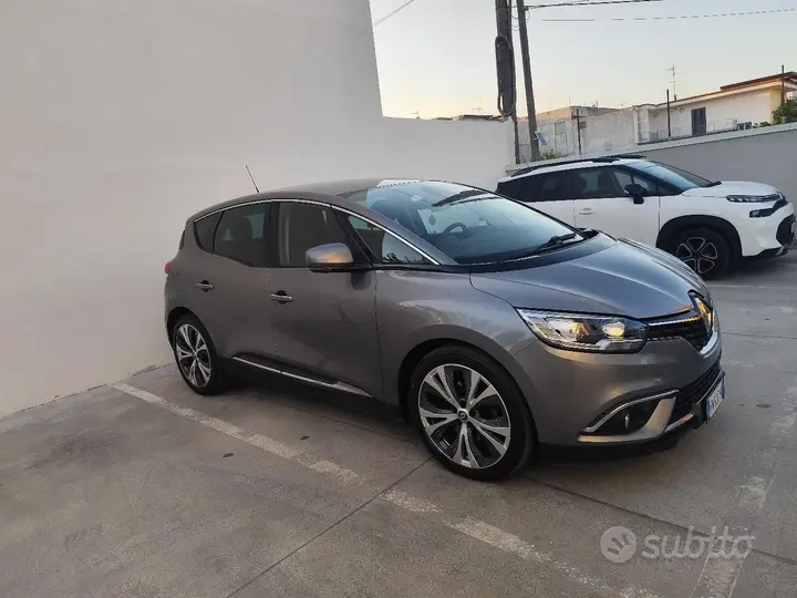 Renault Scenic 2018 photo 5